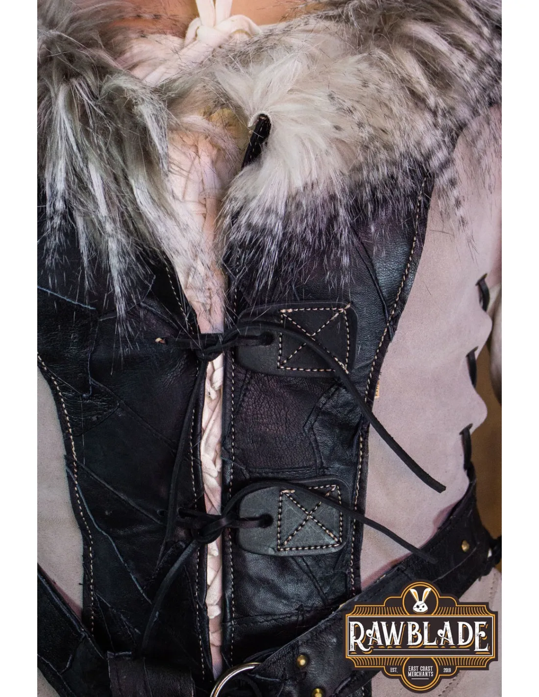 Pourpoint Hibou long en cuir pour femme, style Viking ⚔️ Boutique Épées