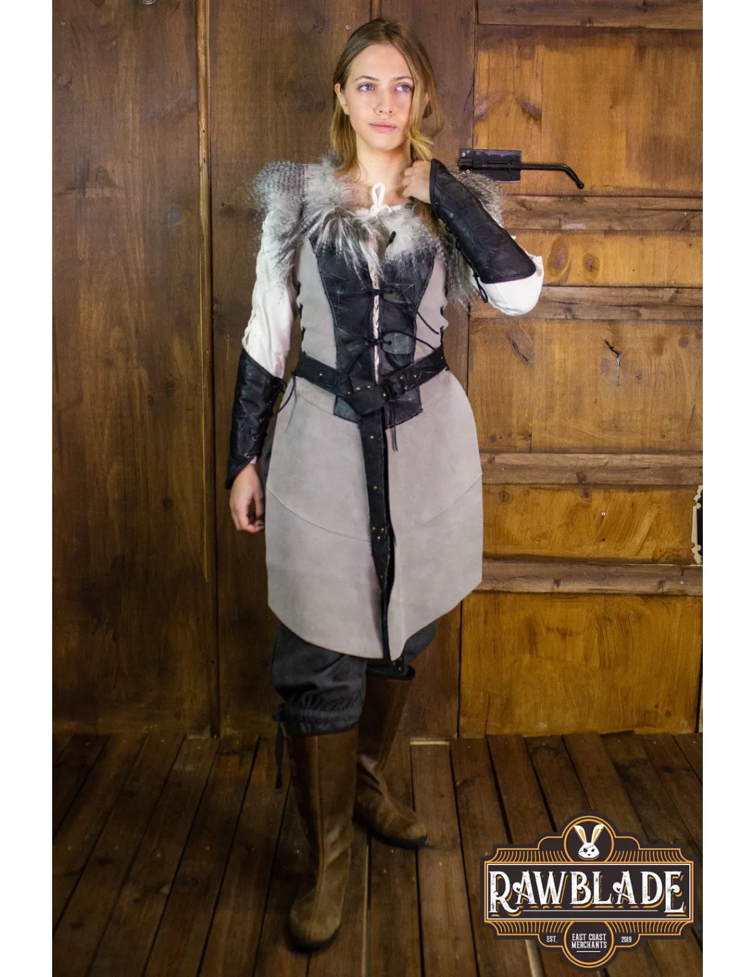 Pourpoint Hibou long en cuir pour femme, style Viking ⚔️ Boutique Épées
