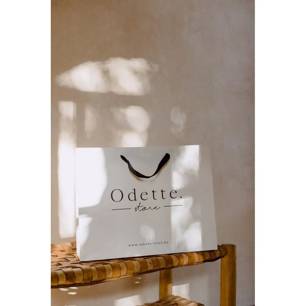 Sac papier luxe noir l (45x14x35cm) 3. Ruban satiné saumon
